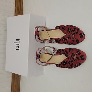 New in box Cabi red fabric Siren sandal sz 9. Open toe 2" fabric covered heel
